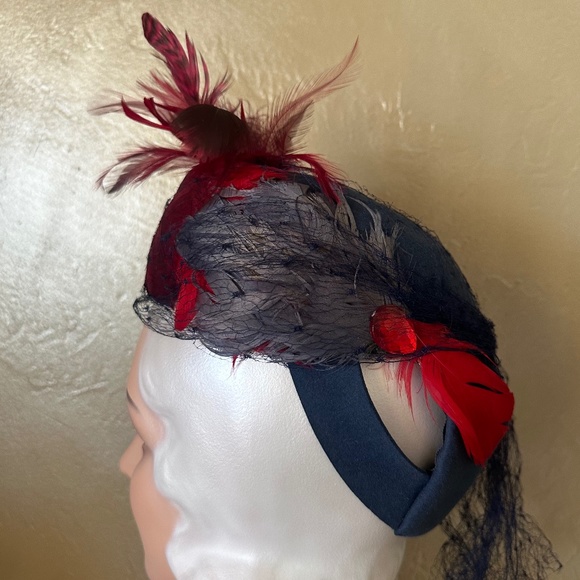 SMART 1930s\' DARK COBALT BLUE FELT HAT + BLUE/RED/BURGUNDY FEATHERS & NAVY VEIL main image 9